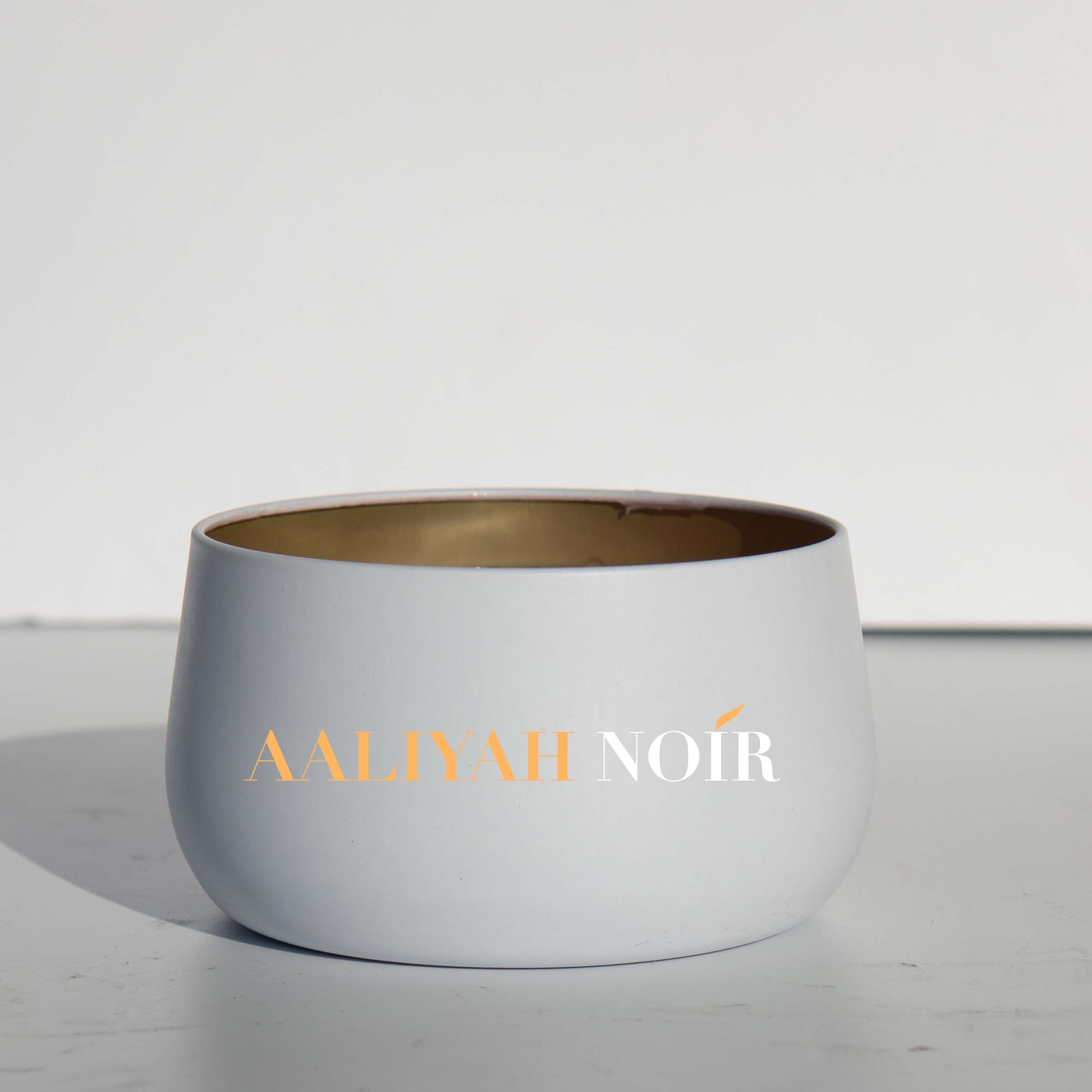 Old Fashioned Exclusive Coconut Wax Candle